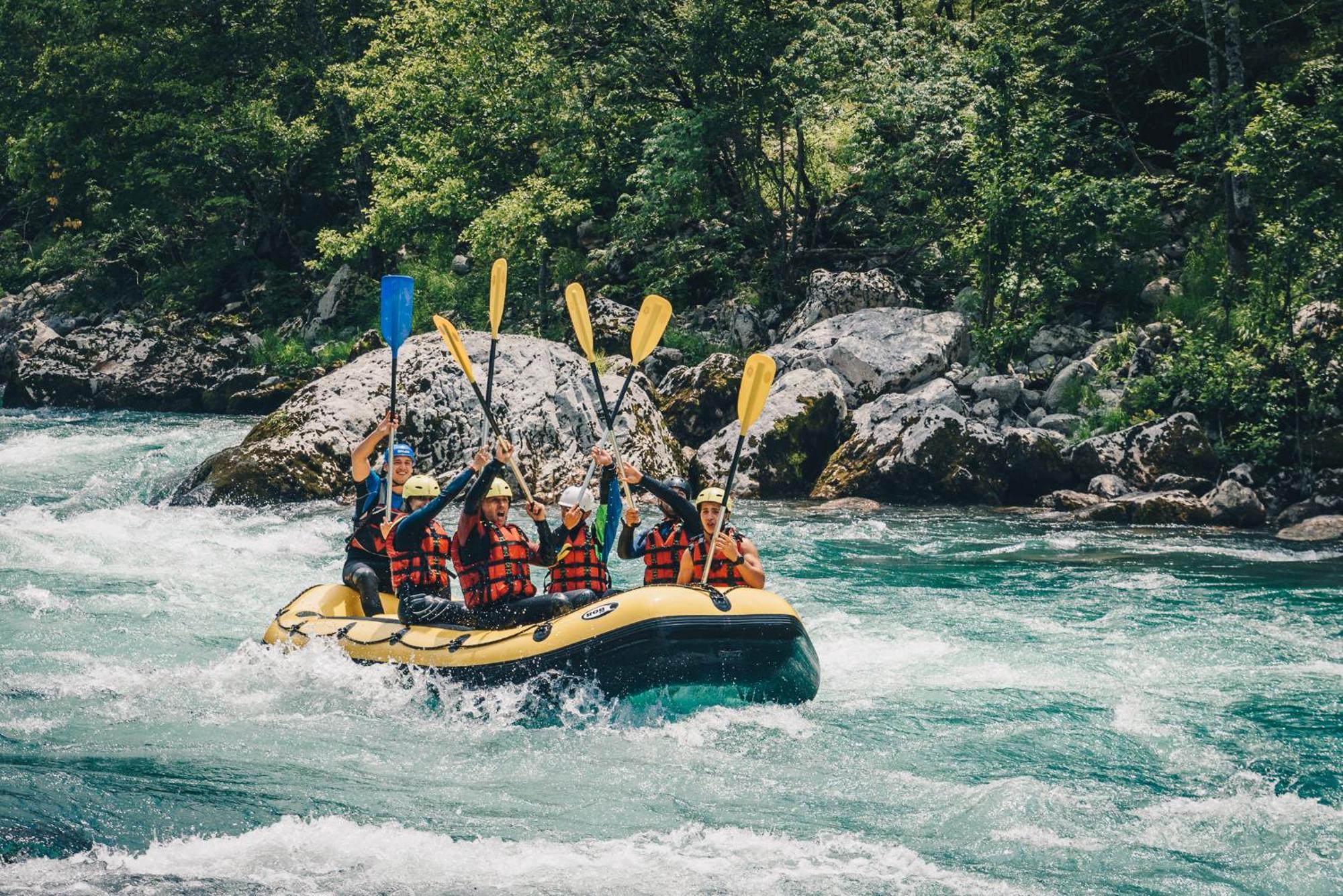 Camp Divlja Rijeka Hotel Hum Екстериор снимка